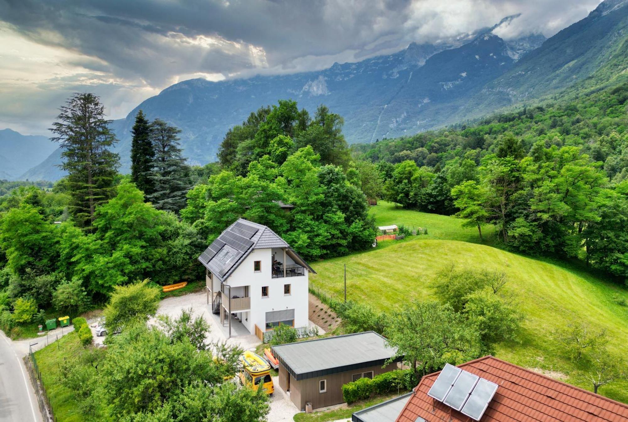 House Elipsa Apartman Bovec Kültér fotó